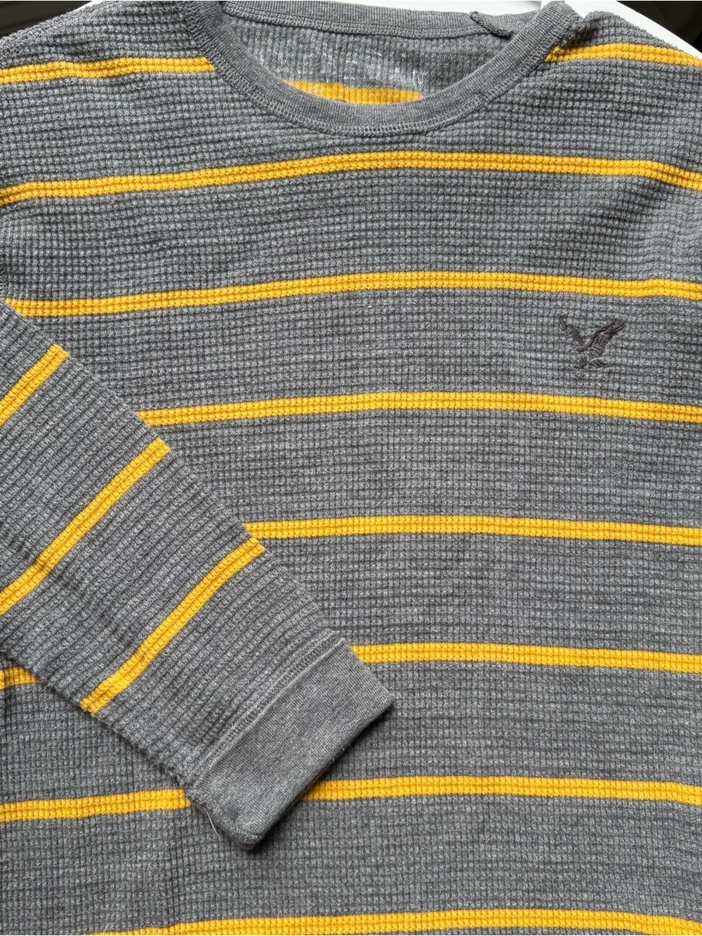American Eagle Gray & Yellow Stripe Vintage Thermal
